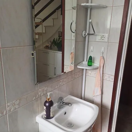 Apartment Klavdij House *