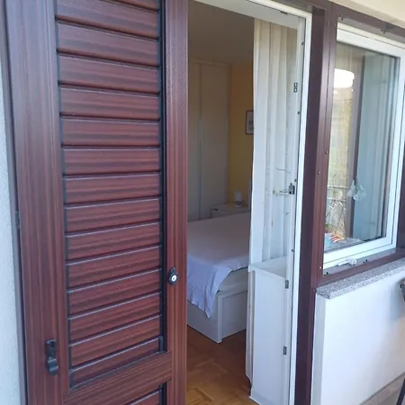 Klavdij House Апартаменты Порторож